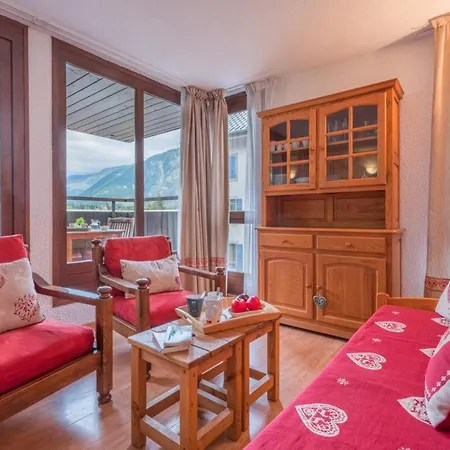 Charming With Mountain View Apartment Chamonix